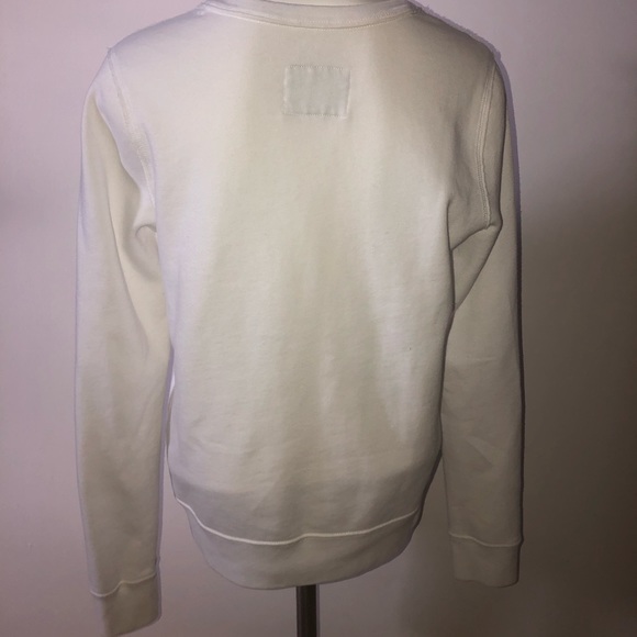 sweater - Picture 2 of 3